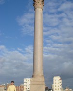 Александрия. Большая колонна